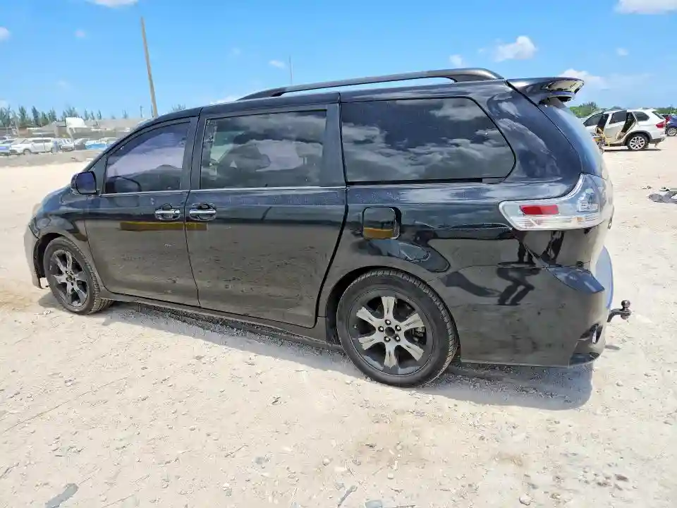 5TDXK3DCXGS698168 2016 TOYOTA SIENNA-1