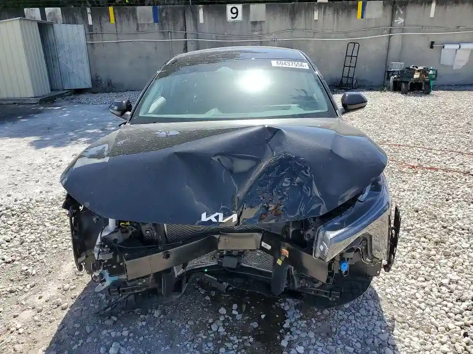 3KPFU4DEXSE110902 2025 KIA K4-4