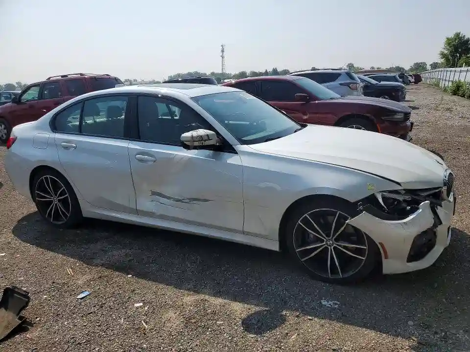 3MW5R7J00M8B49634 2021 BMW 3 SERIES-3