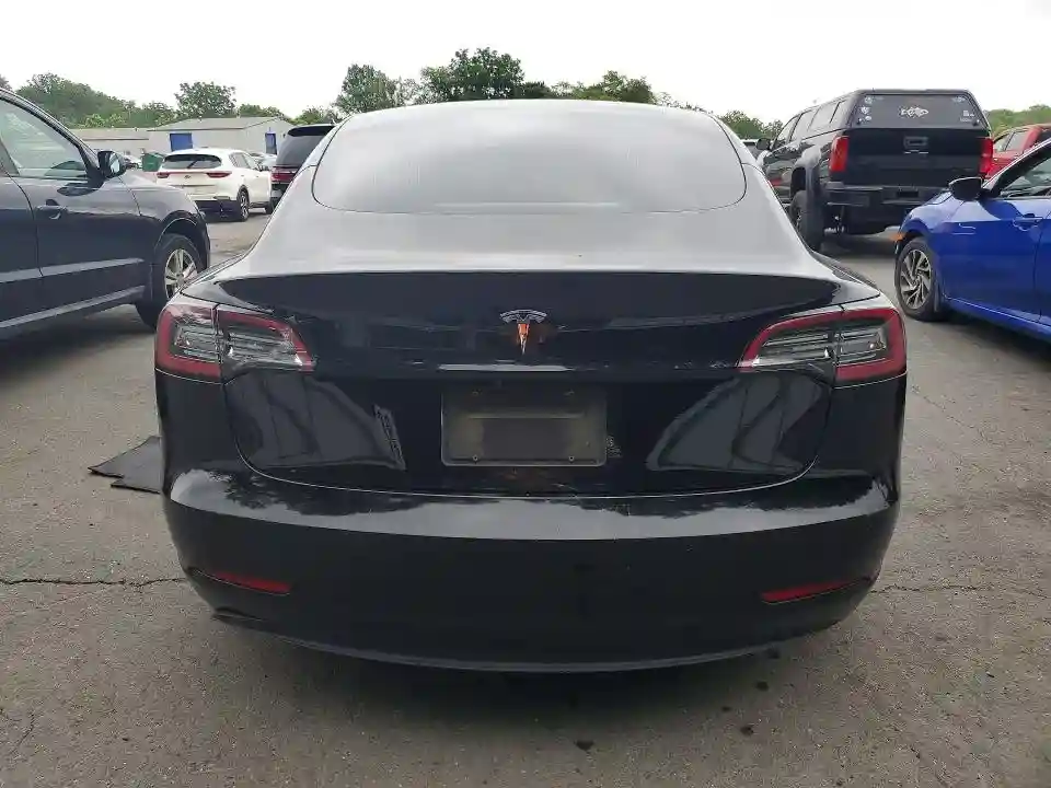 5YJ3E1EA0LF739185 2020 TESLA MODEL 3-5
