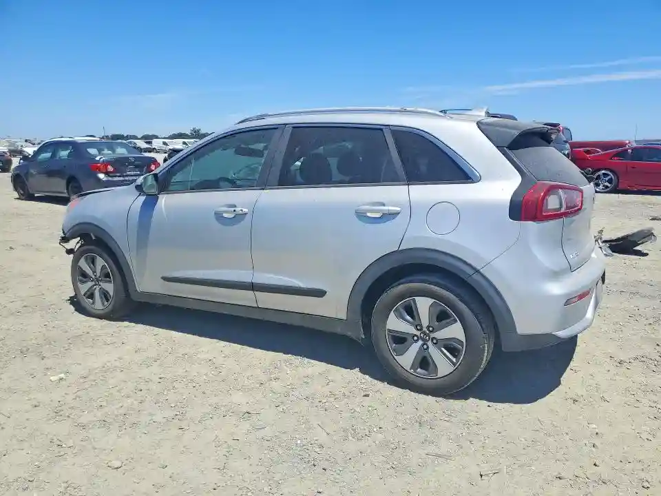 KNDCB3LC1K5297008 2019 KIA NIRO-1
