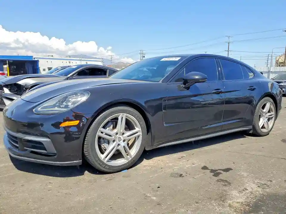 WP0AA2A71JL105056 2018 PORSCHE PANAMERA-0