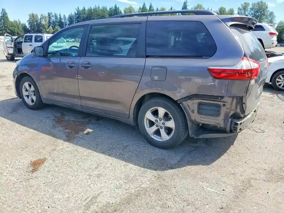 5TDKK3DC7GS724462 2016 TOYOTA SIENNA-1