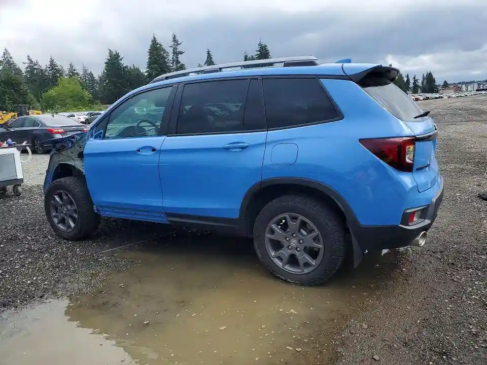 5FNYF8H6XRB018089 2024 HONDA PASSPORT-1