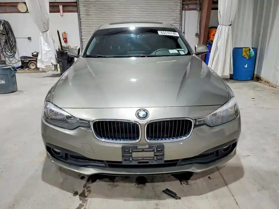 WBA8E5G35HNU43404 2017 BMW 3 SERIES-4