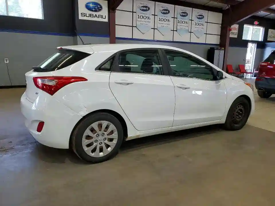 KMHD35LH1GU303701 2016 HYUNDAI ELANTRA-2