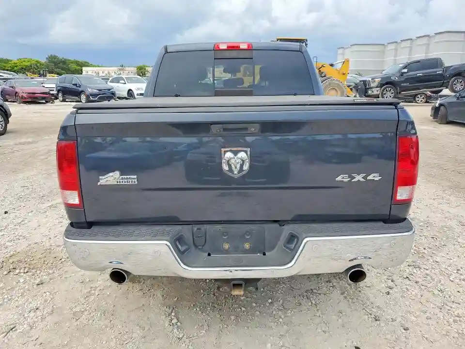 3C6RR7LT9GG301925 2016 RAM 1500-5