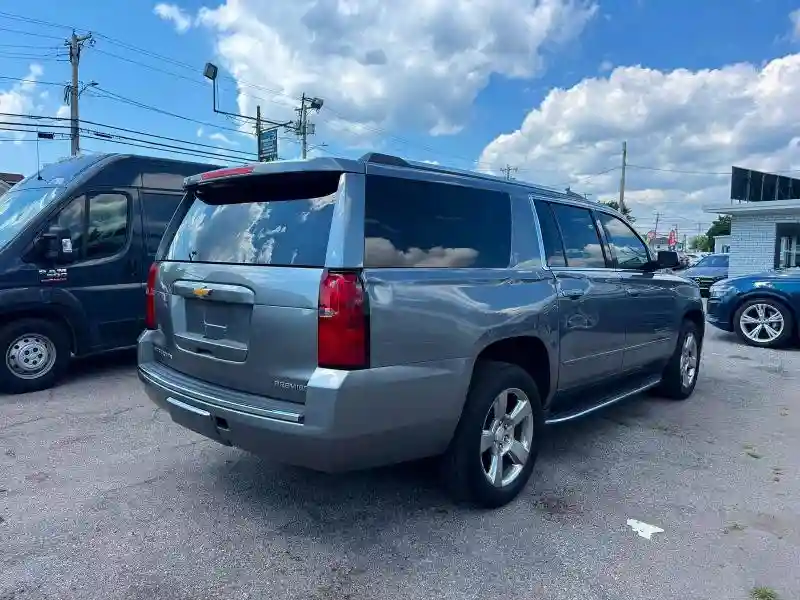 1GNSKJKC9LR134786 2020 CHEVROLET SUBURBAN-3