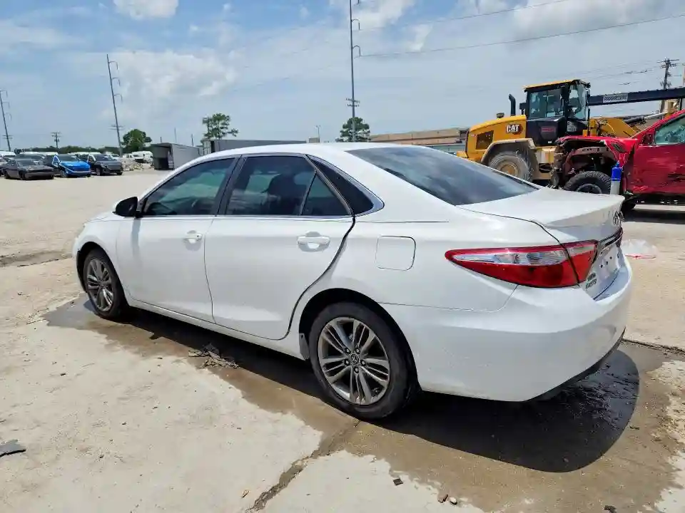 4T1BF1FK4GU122901 2016 TOYOTA CAMRY-1