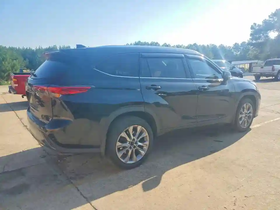 5TDDZRBH6MS122041 2021 TOYOTA HIGHLANDER-2