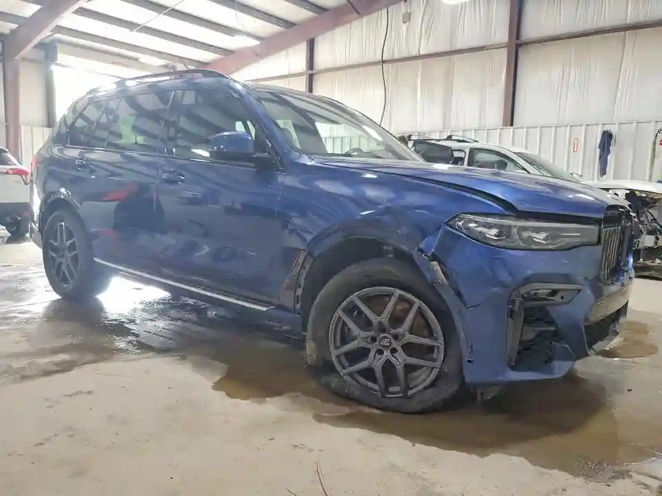 5UXCW2C0XM9G83671 2021 BMW X7-3
