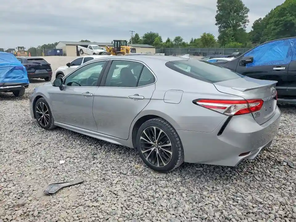4T1G11AK3LU327812 2020 TOYOTA CAMRY-1