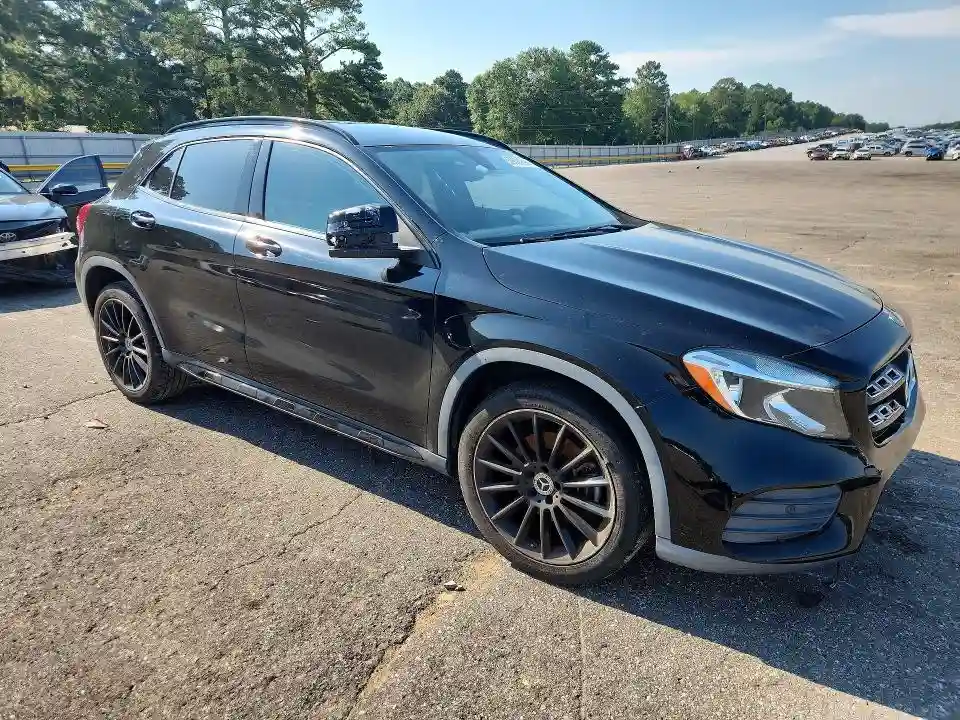 WDCTG4EB9JJ406293 2018 MERCEDES-BENZ GLA-CLASS-3