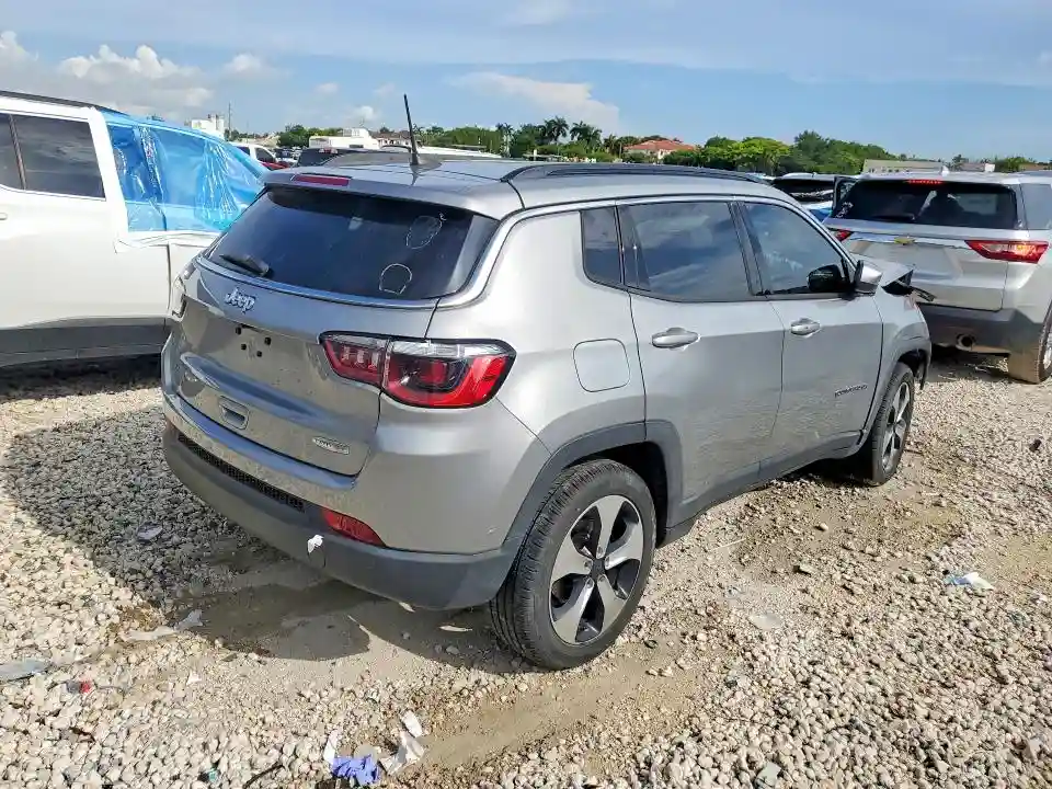 3C4NJCBB7LT258008 2020 JEEP COMPASS-2