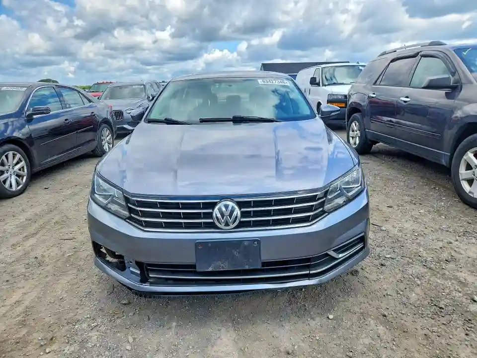1VWBT7A37GC014128 2016 VOLKSWAGEN PASSAT-4
