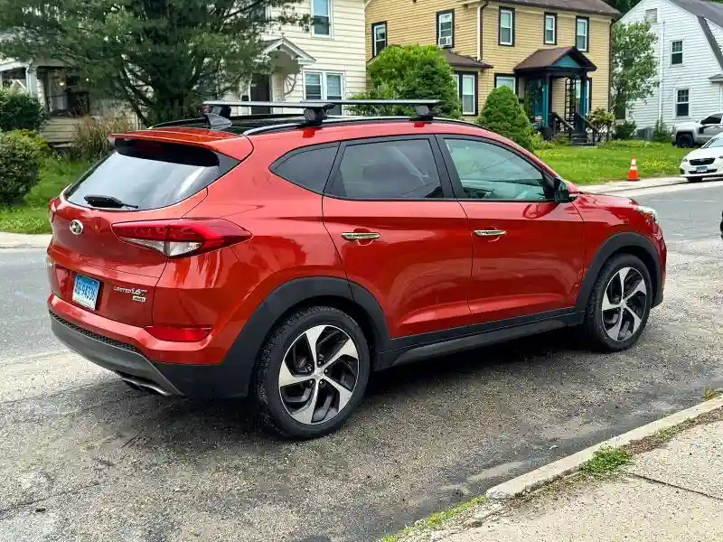 KM8J3CA26GU094705 2016 HYUNDAI TUCSON-3
