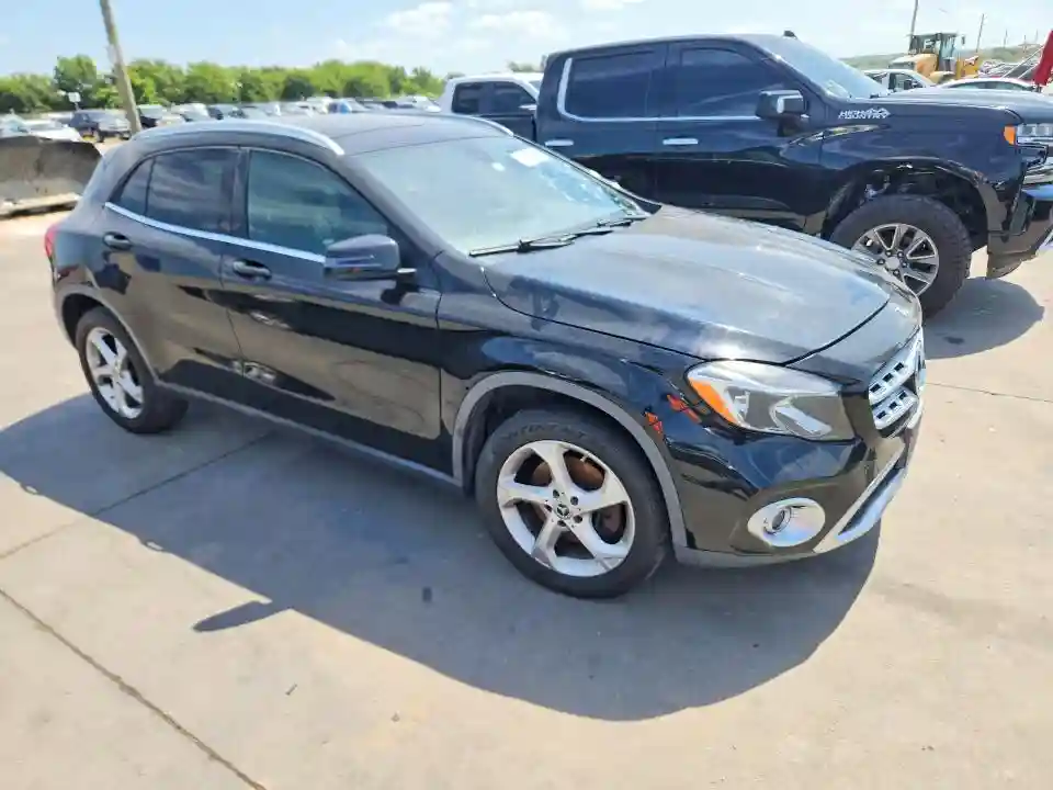 WDCTG4EB7KU005664 2019 MERCEDES-BENZ GLA-CLASS-3