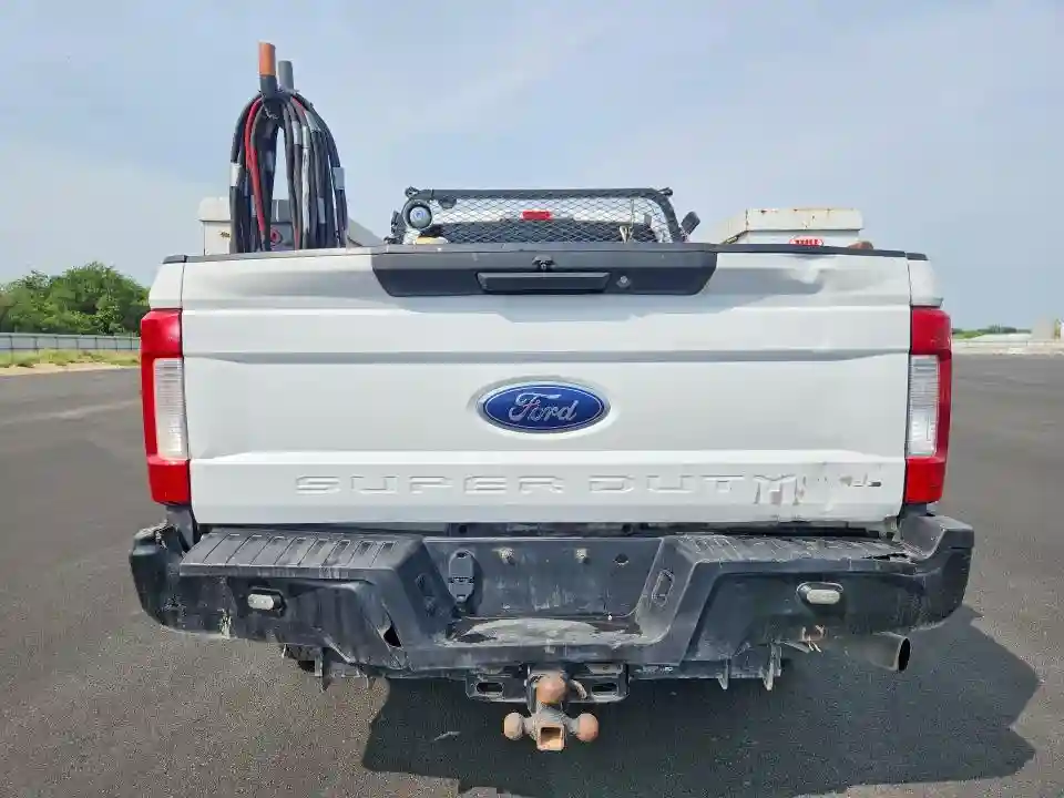 1FT7X2B61HEE07895 2017 FORD F250-5