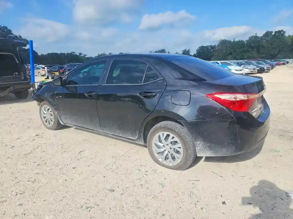 5YFBURHE9KP921479 2019 TOYOTA COROLLA-1