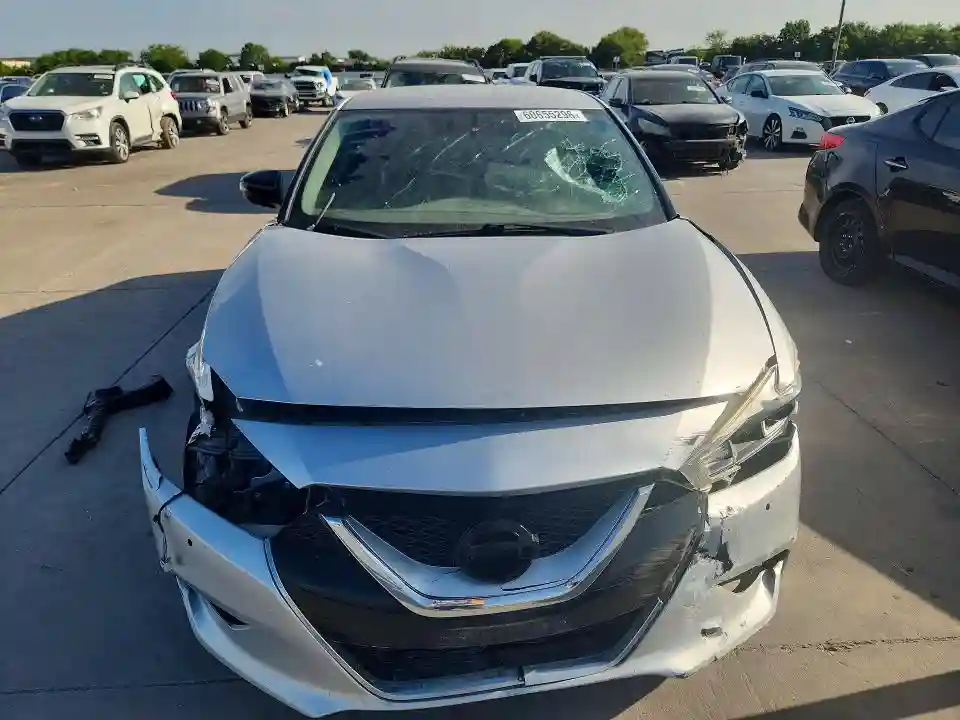 1N4AA6AP0HC444463 2017 NISSAN MAXIMA-4