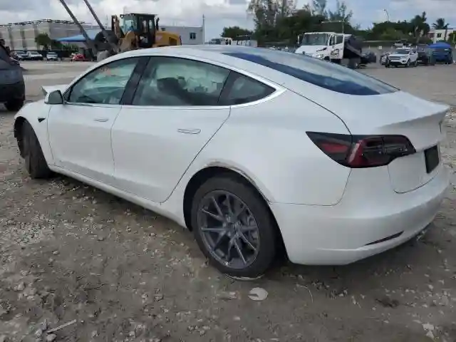 5YJ3E1EB6KF361574 2019 TESLA MODEL 3-1