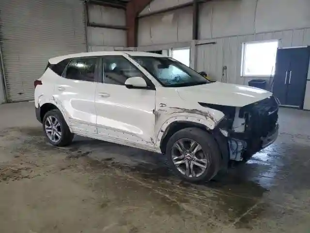 KNDEPCAAXN7256476 2022 KIA SELTOS-3