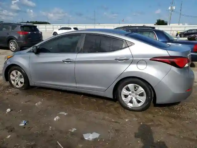 5NPDH4AE8GH728996 2016 HYUNDAI ELANTRA-1