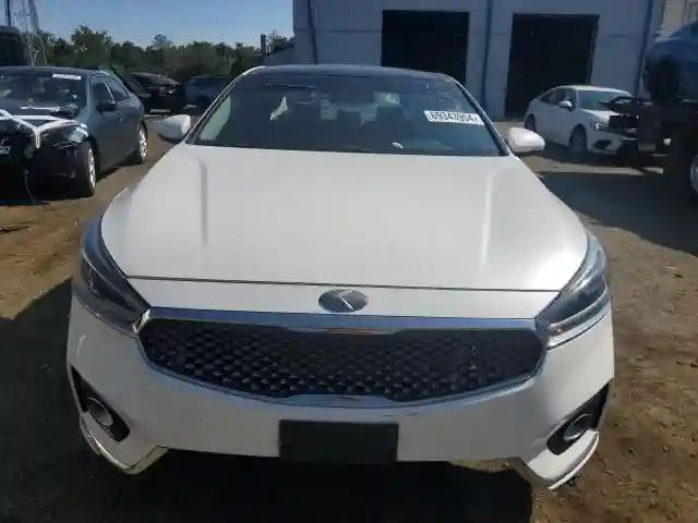 KNALC4J18J5123856 2018 KIA CADENZA-4