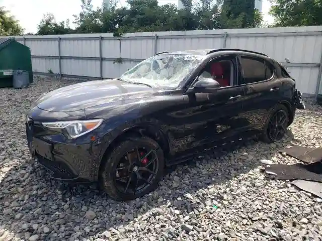 ZASPAKBN5M7D09533 2021 ALFA ROMEO STELVIO-0