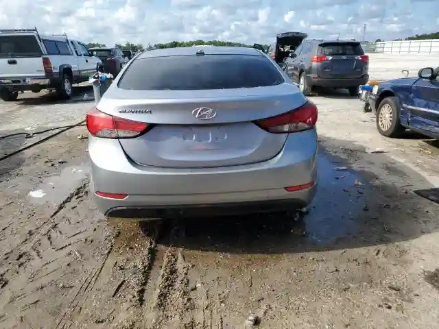 5NPDH4AE8GH728996 2016 HYUNDAI ELANTRA-5