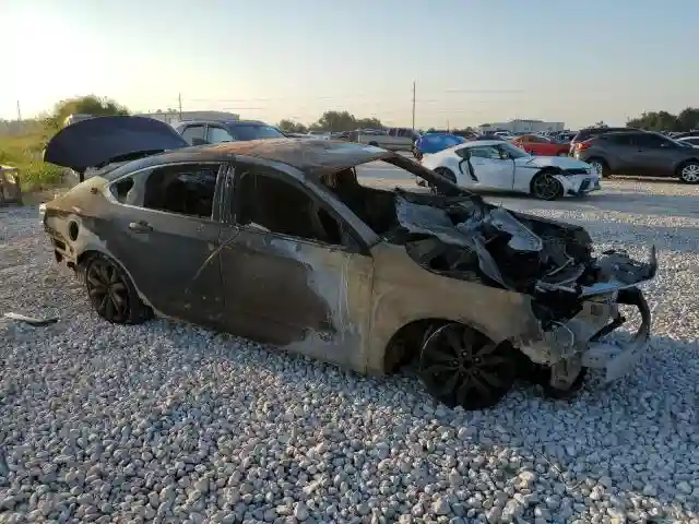 2G1105S39J9113258 2018 CHEVROLET IMPALA-3