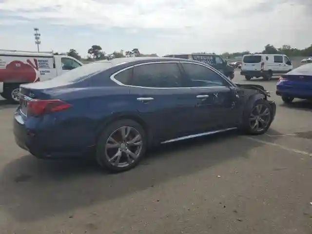 JN1BY1PR3HM210529 2017 INFINITI Q70-2