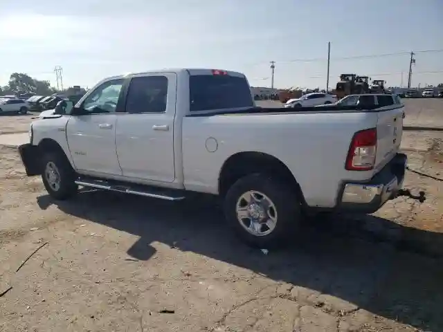 3C6UR5DJ3MG674384 2021 RAM 2500-1