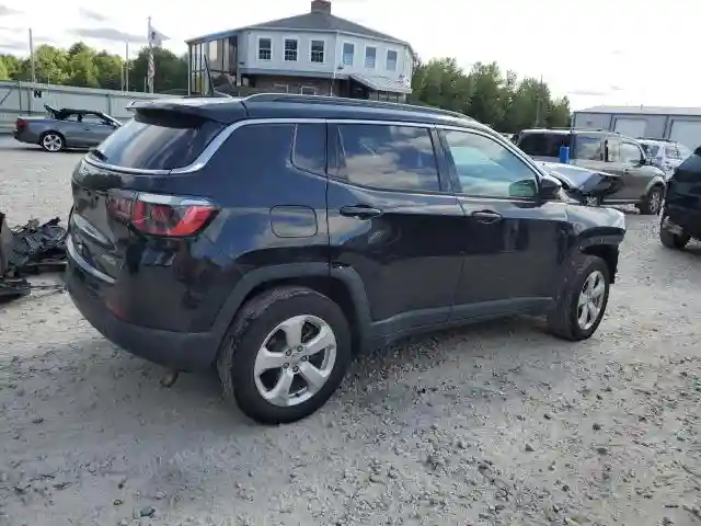 3C4NJDBB3KT786780 2019 JEEP COMPASS-2