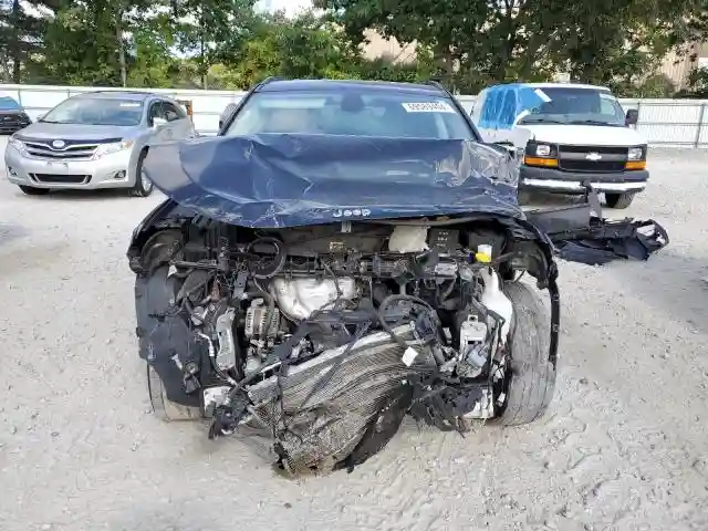 3C4NJDBB3KT786780 2019 JEEP COMPASS-4