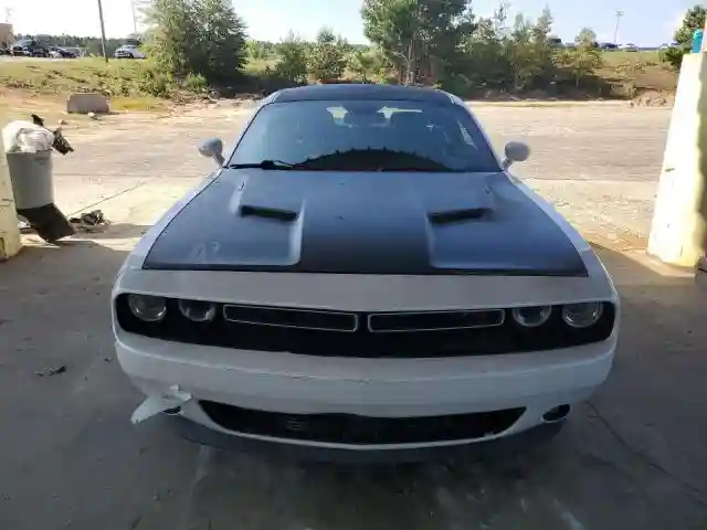2C3CDZBT4GH101016 2016 DODGE CHALLENGER-4