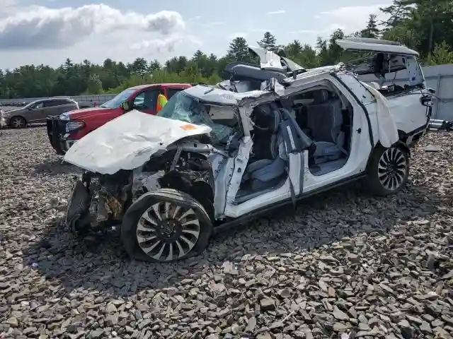 5LMJJ3TT8NEL15057 2022 LINCOLN NAVIGATOR-0