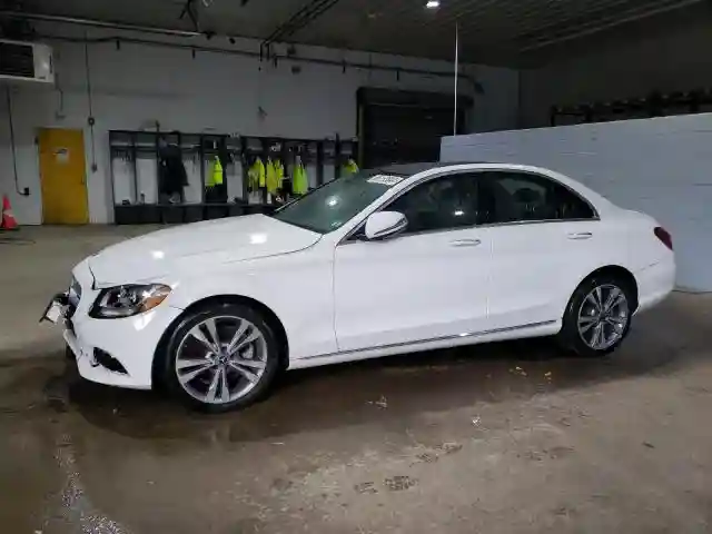 WDDWF4KB3JR414102 2018 MERCEDES-BENZ C-CLASS-0