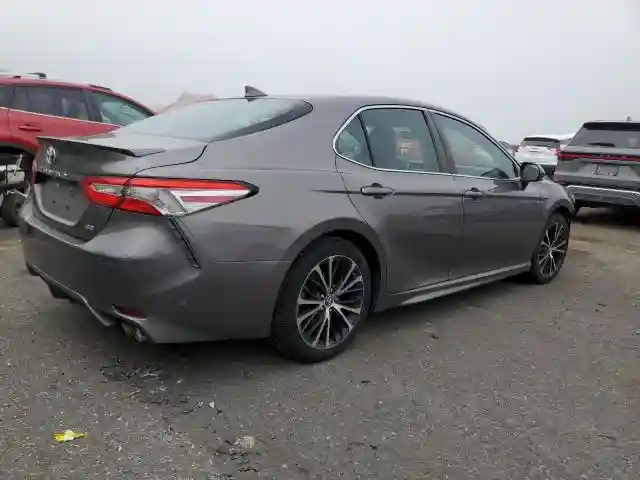 4T1B11HKXKU745928 2019 TOYOTA CAMRY-2