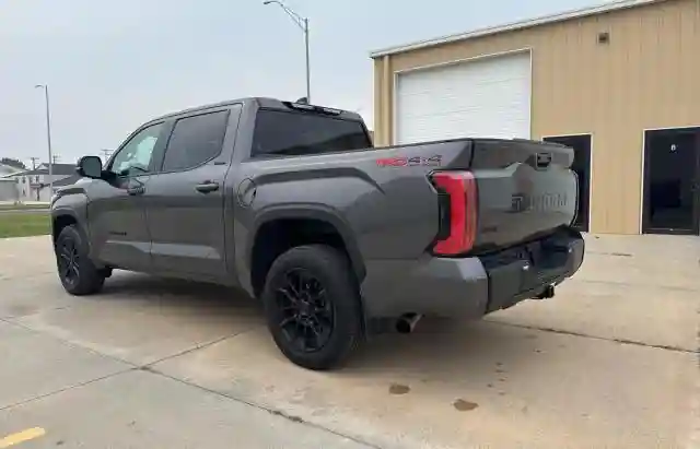 5TFWA5DB3RX211133 2024 TOYOTA TUNDRA-2