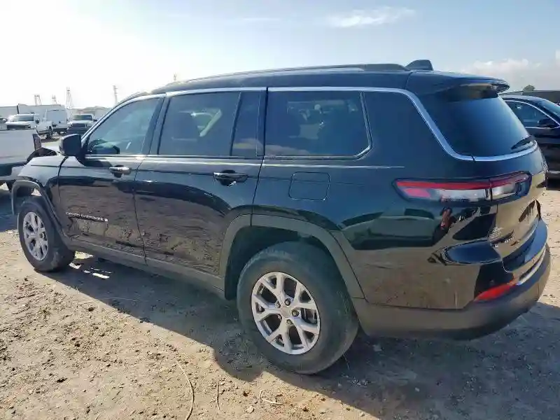 1C4RJKBG6N8587372 2022 JEEP GRAND CHEROKEE-1