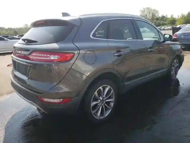 5LMCJ2D92KUL12744 2019 LINCOLN MKC-2