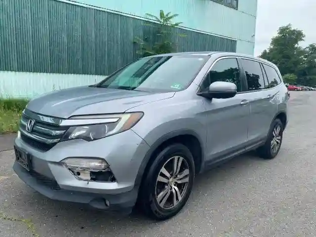 5FNYF6H57GB065735 2016 HONDA PILOT-1