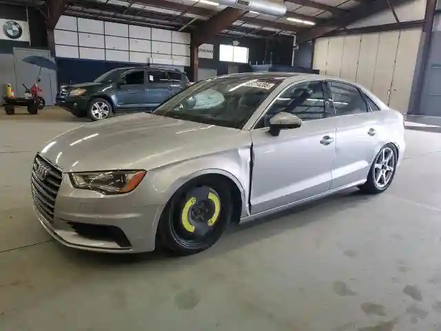 WAUEFGFF3F1137426 2015 AUDI A3-0