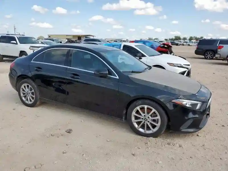 WDD3G4EB5KW035939 2019 MERCEDES-BENZ A-CLASS-3