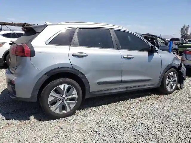 KNDCC3LG8N5138619 2022 KIA NIRO S-2