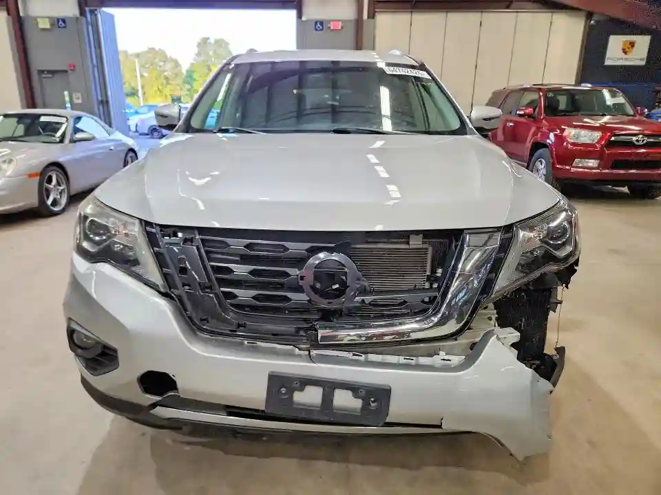 5N1DR2MM1HC670100 2017 NISSAN PATHFINDER-4