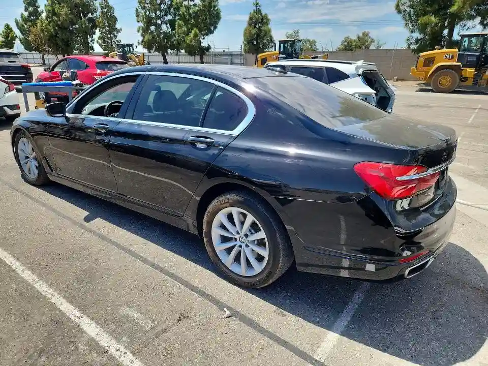 WBA7E2C52KB216777 2019 BMW 7 SERIES-1