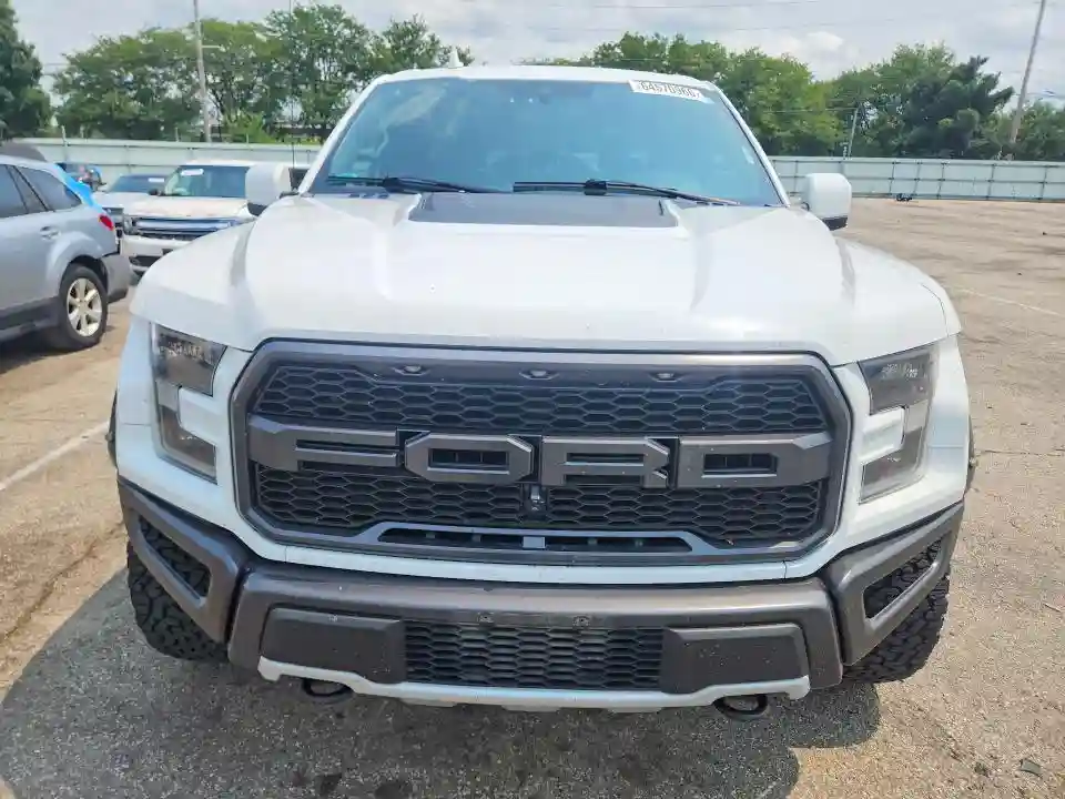 1FTFW1RG5KFA40329 2019 FORD F150-4