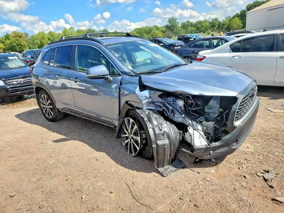 7MUDAABG7RV098622 2024 TOYOTA COROLLA CR-3